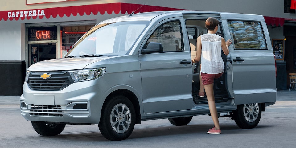 Chevrolet N400 pasajeros - Diseño para la carga