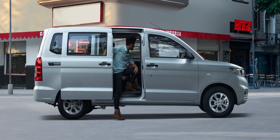 Chevrolet N400 pasajeros - Confort para pasajeros y conductor